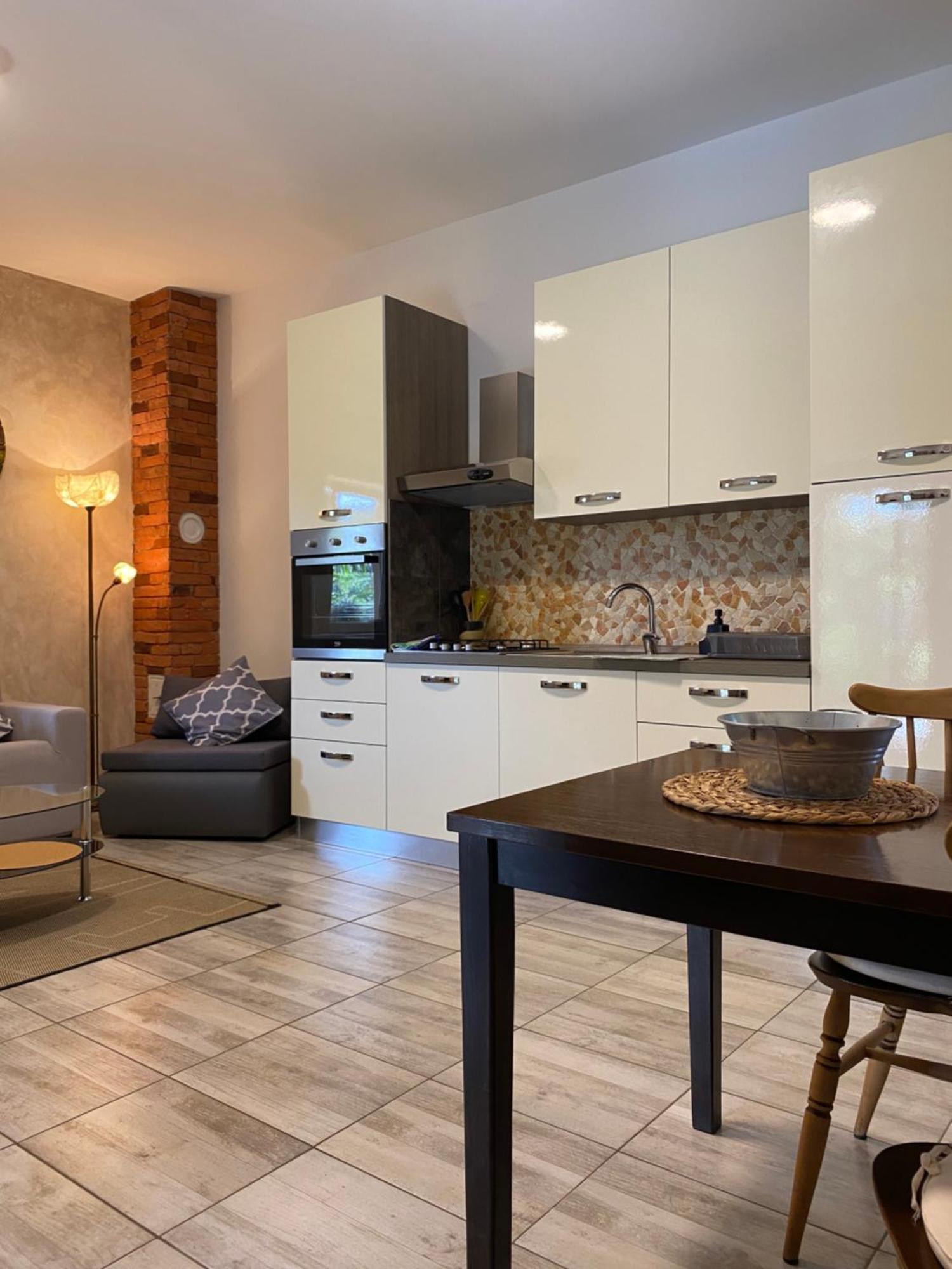 Apartman "Almond House 2" Pula Exterior photo